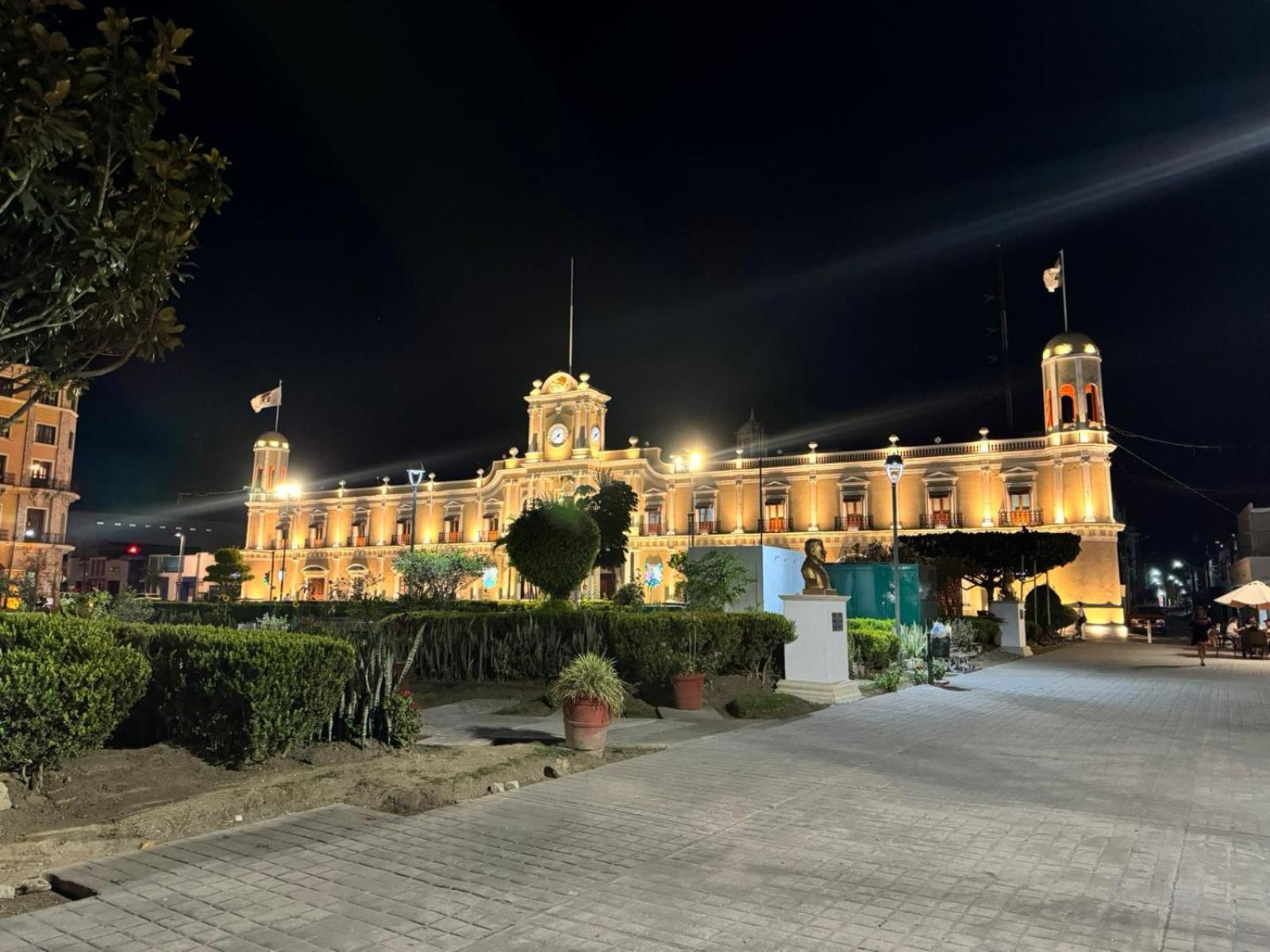 Hotel El Mexicano Tepic Centro Zewnętrze zdjęcie