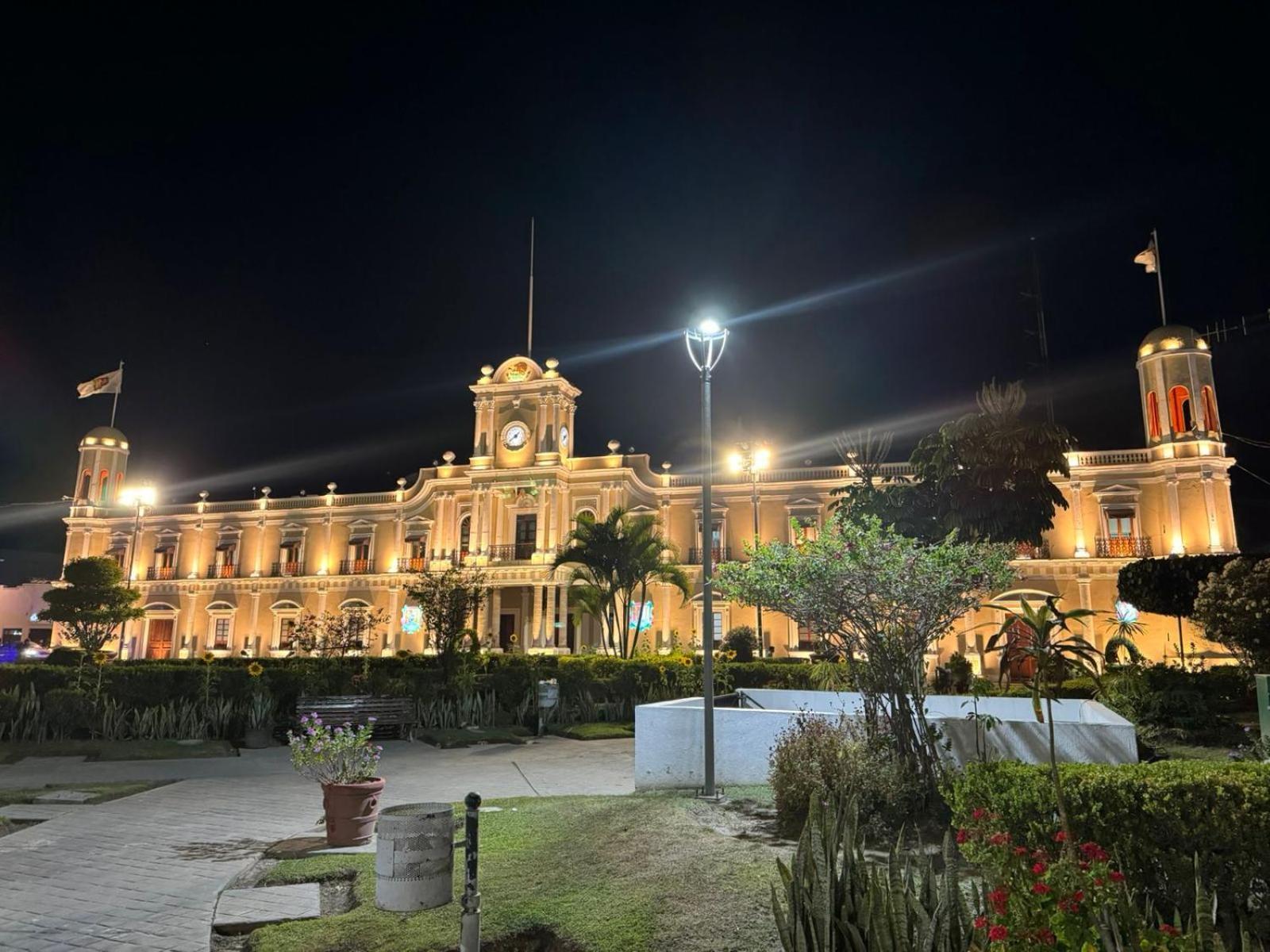 Hotel El Mexicano Tepic Centro Zewnętrze zdjęcie