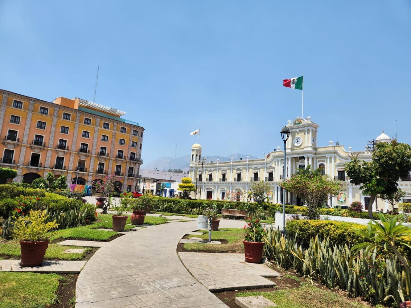 Hotel El Mexicano Tepic Centro Zewnętrze zdjęcie